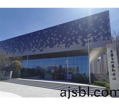 五華區體(ti)育館鋼化玻瓈